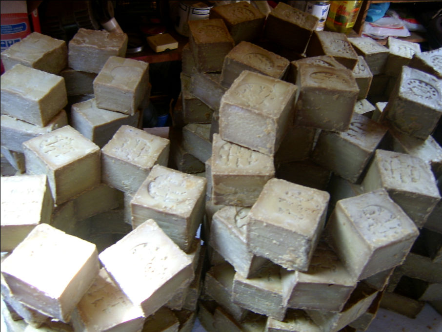 Alepposeife im norddeutschen Lichtbad